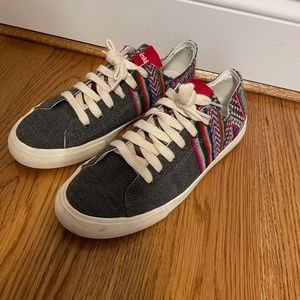 Inkkas Sneakers